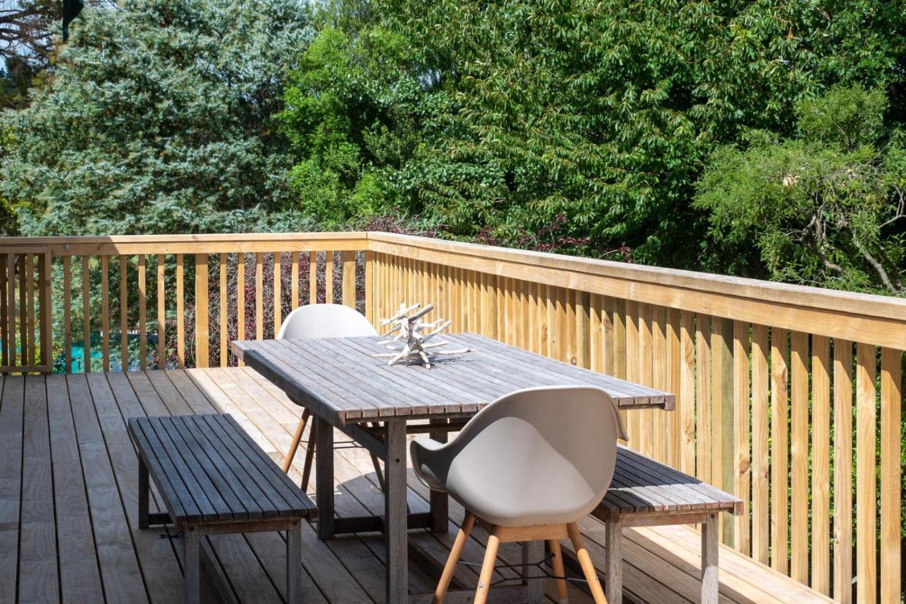 Waitahanui Lake House - Lake Taupo Holiday Home Dış mekan fotoğraf